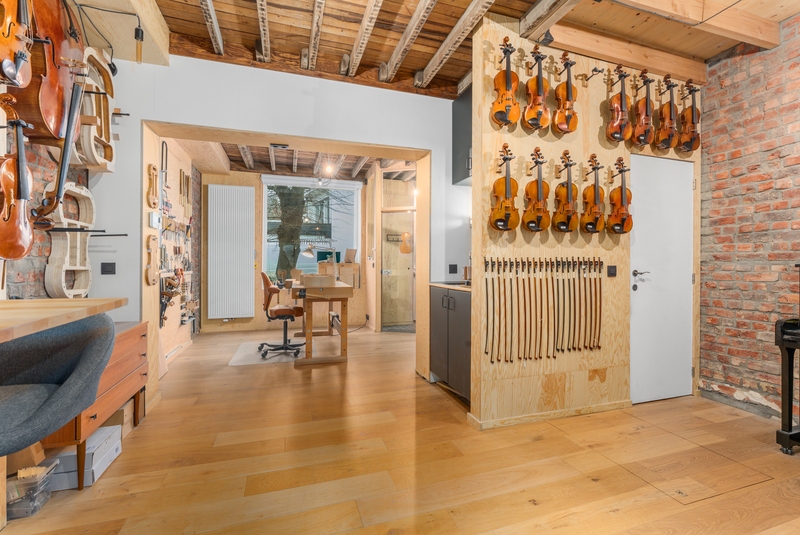 Roeselare, historisch pand met atelier en woonst - foto 1