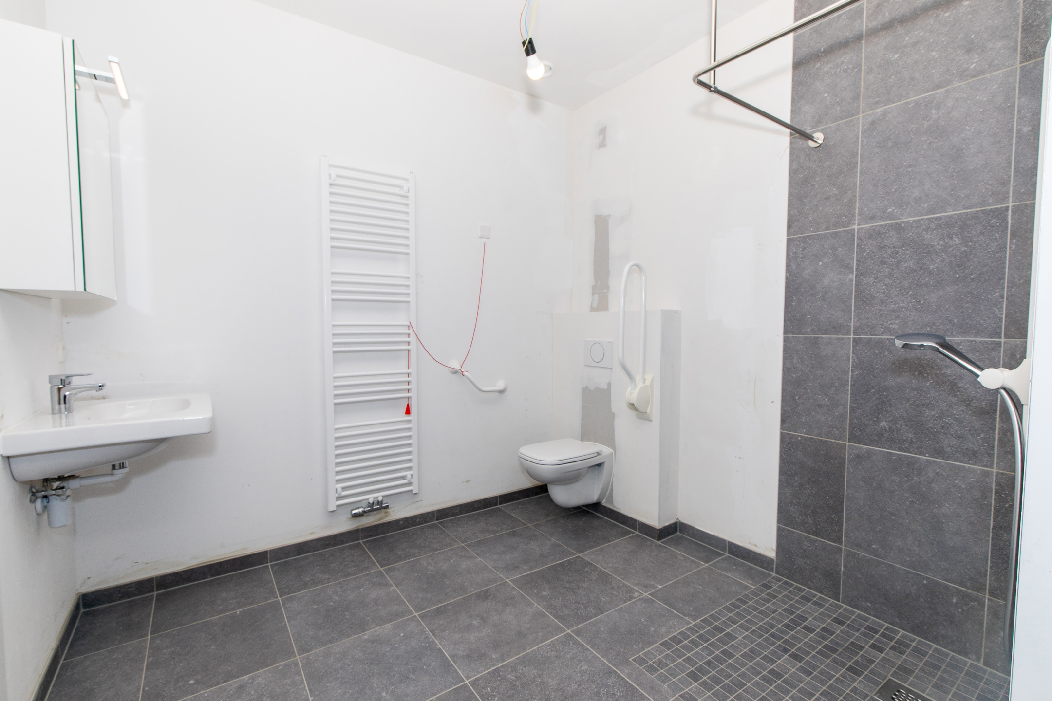 ASSISTENTIEWONING, 1 SLAAPKAMER, TERRAS - foto 5