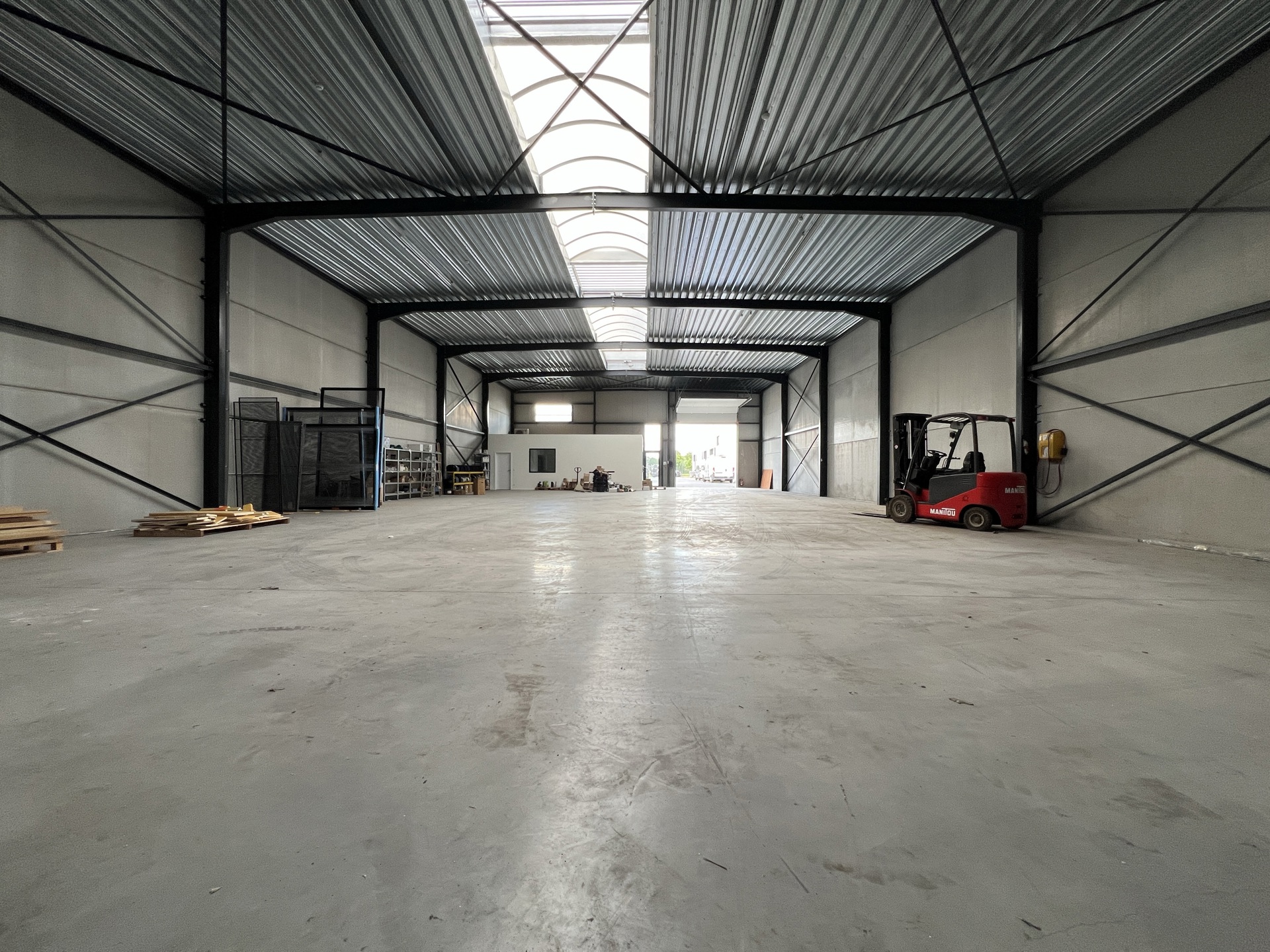 Commercial à louer à Nazareth - photo 5