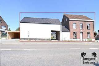 Verder te renoveren hoekpand met atelier van 125 m² Mazenzele (Opwijk)Bent u op zoek naar een karaktervolle woning met ruimte, mogelijkheden én een...