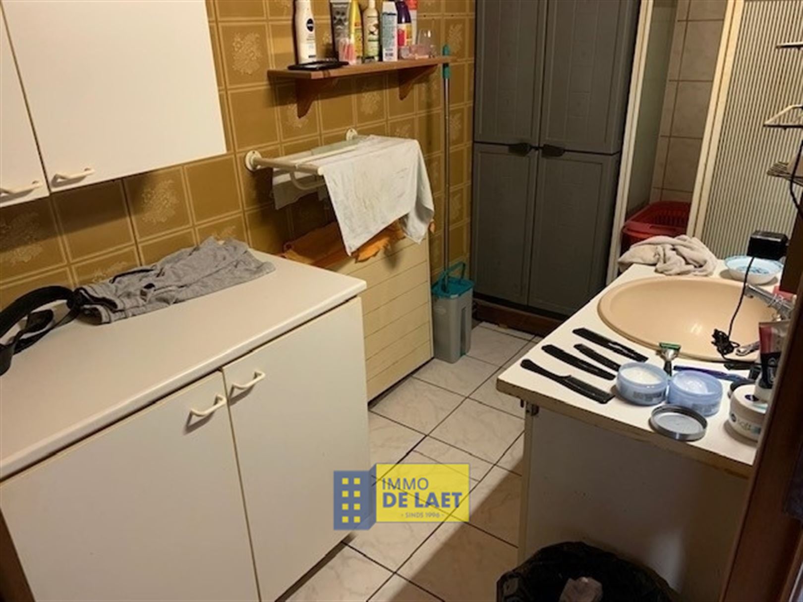 Volledig te renoveren woning met 3 slp's en mooie zonnige tuin - foto 5