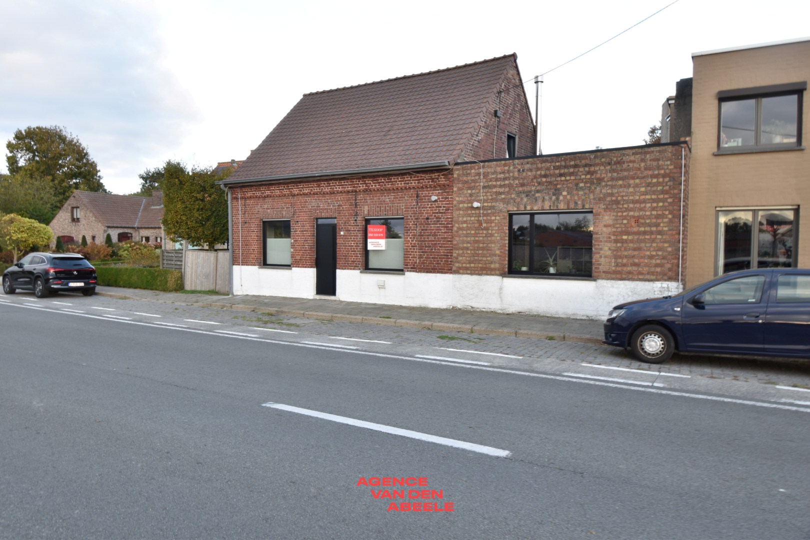 Charmante half-open bebouwing met 4 slaapkamers en tuin - foto 4