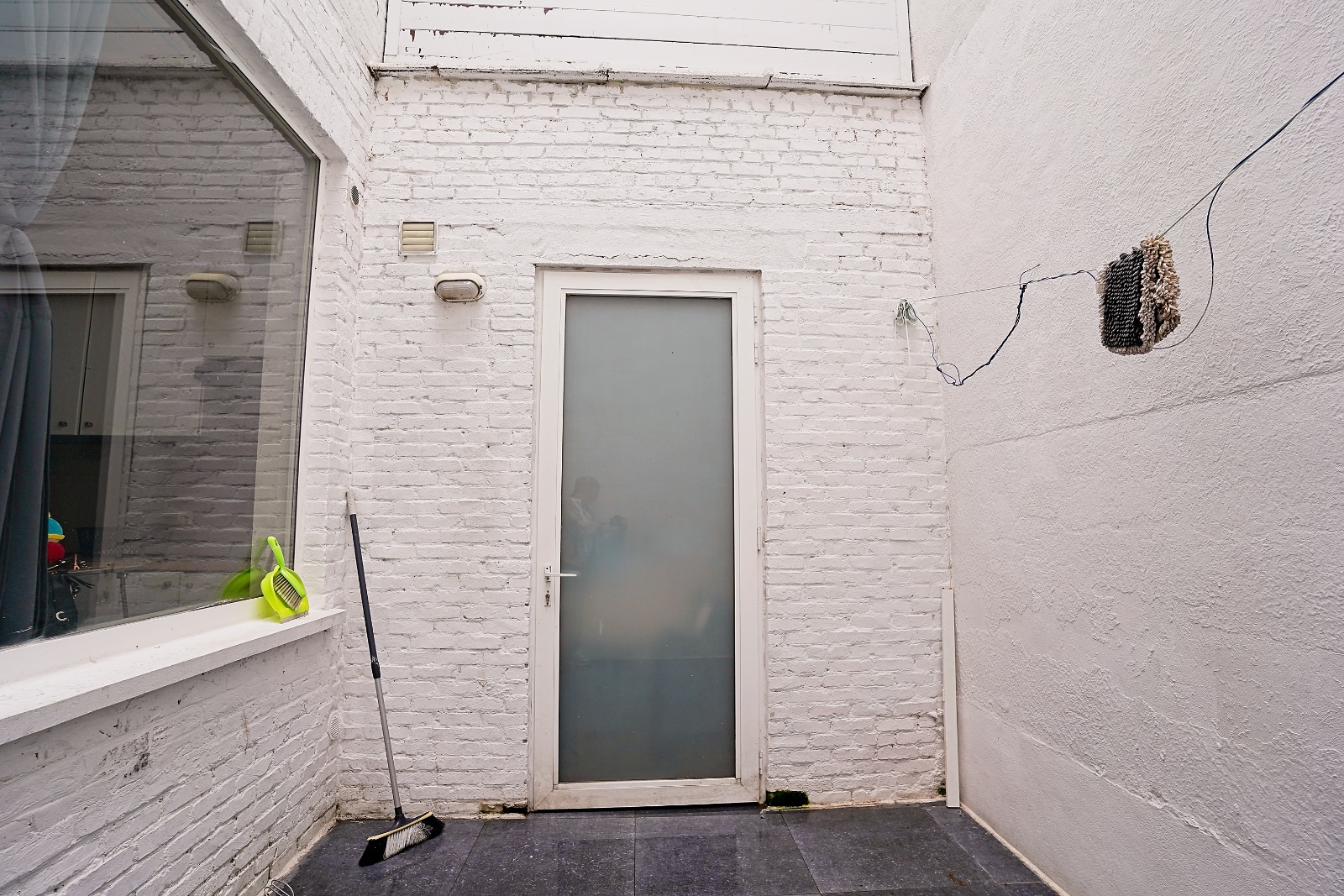 Investeringsappartement met 1 slaapkamer in het hartje  Sint-Niklaas - photo 2