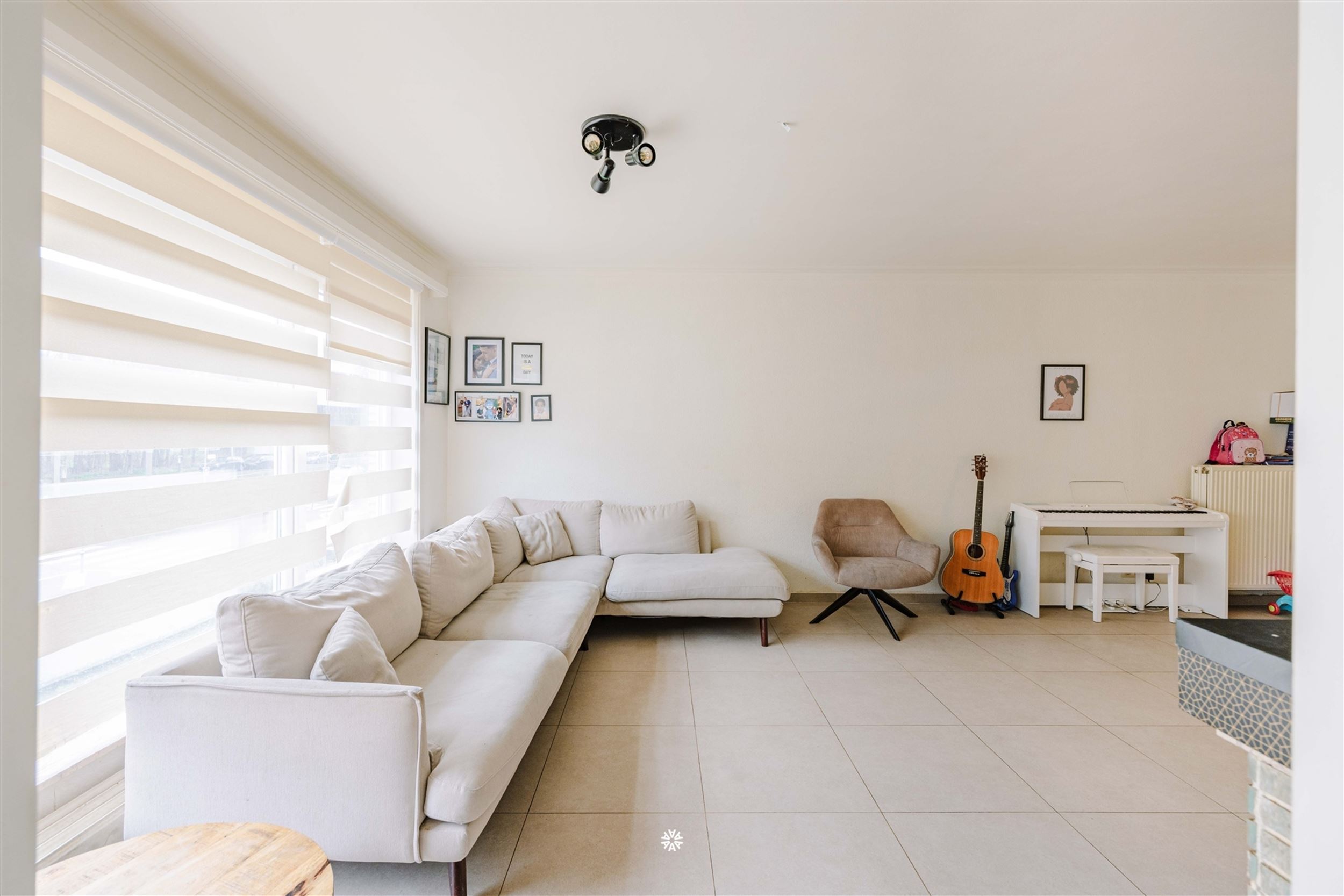 Appartement rénové de deux chambres à louer à Deurne - photo 5