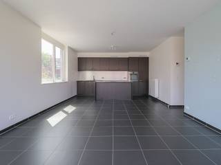 Dit instapklare appartement met twee slaapkamers bevindt zich in een verzorgd gebouw en biedt een aangename lichtinval dankzij de vele...