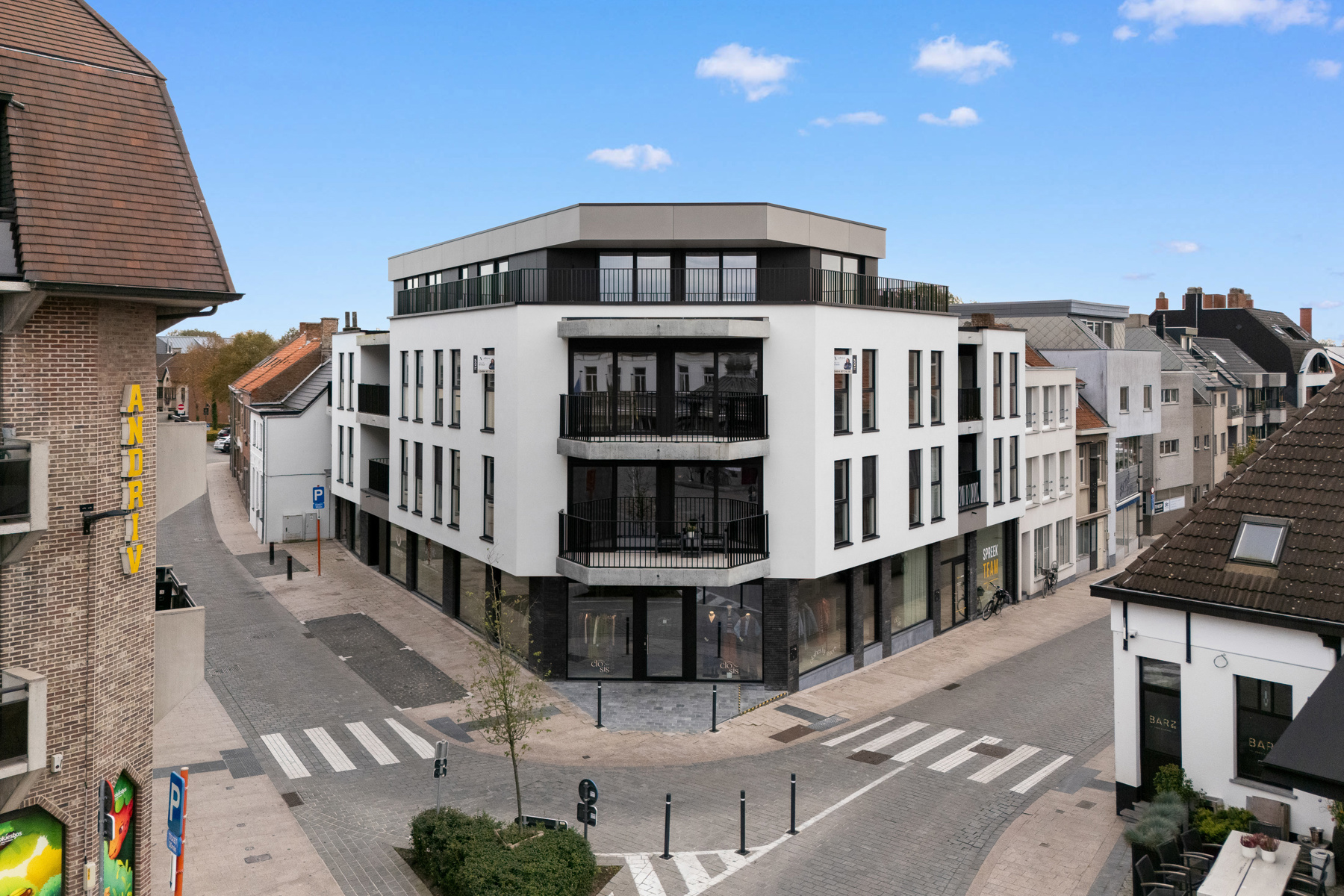 Top nieuwbouw appartement met zicht op de markt van Aalter - foto 1