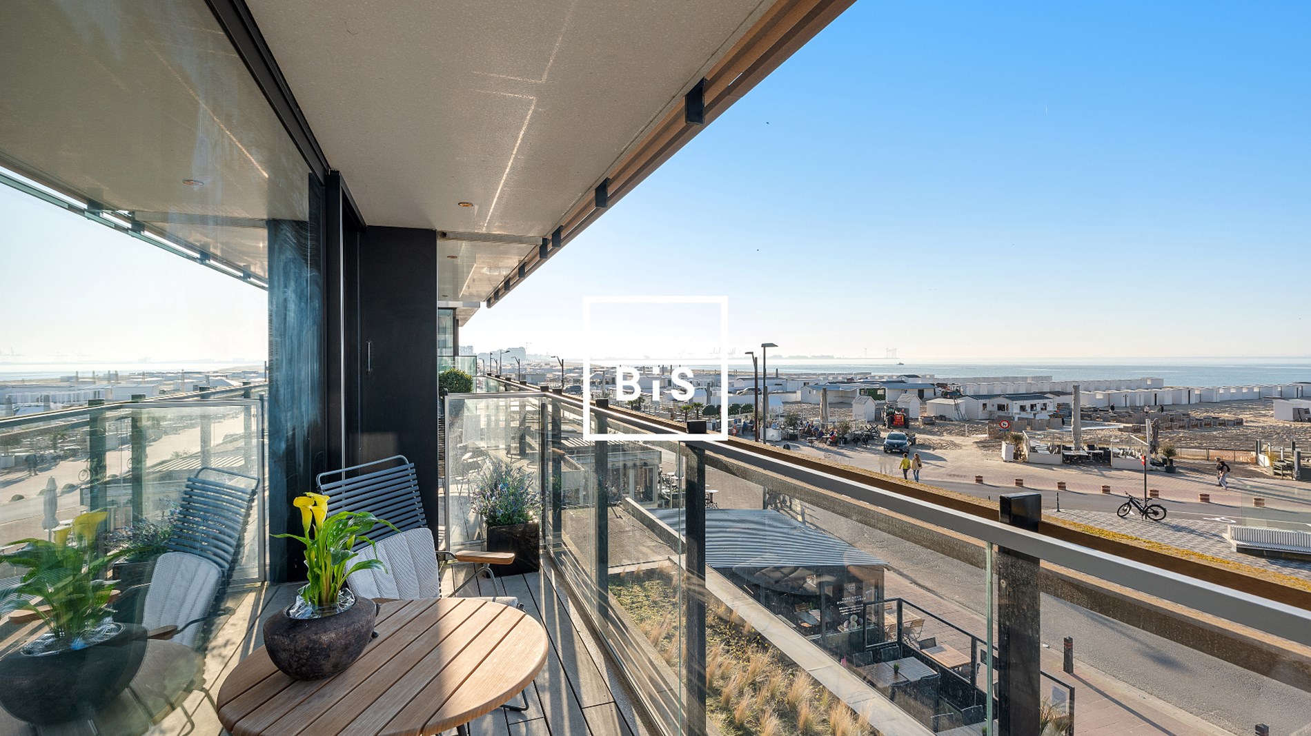 Uitzonderlijk appartement met 12,5m gevelbreedte en zicht op zee - foto 3