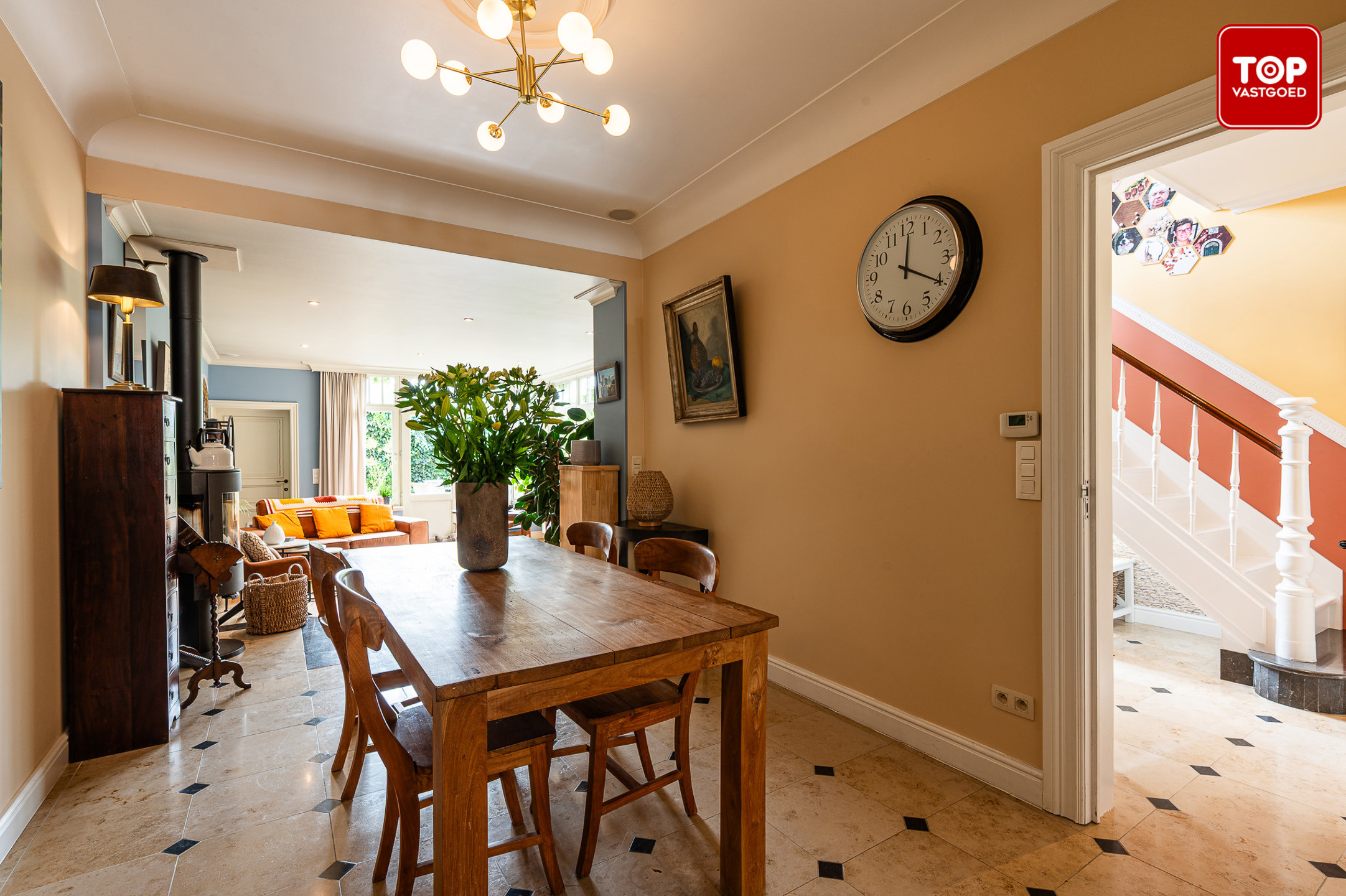 Gerenoveerde woning met 4 slaapkamers nabij de Bourgoyen - foto 5