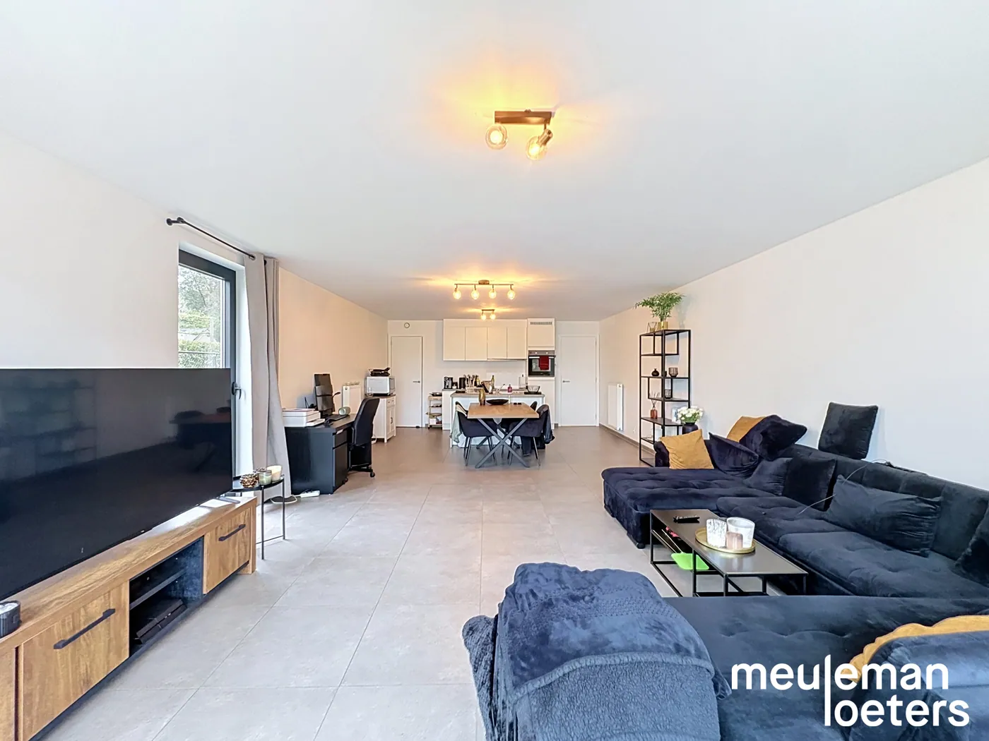 Ruim gelijkvloers appartement met tuin  - foto 4