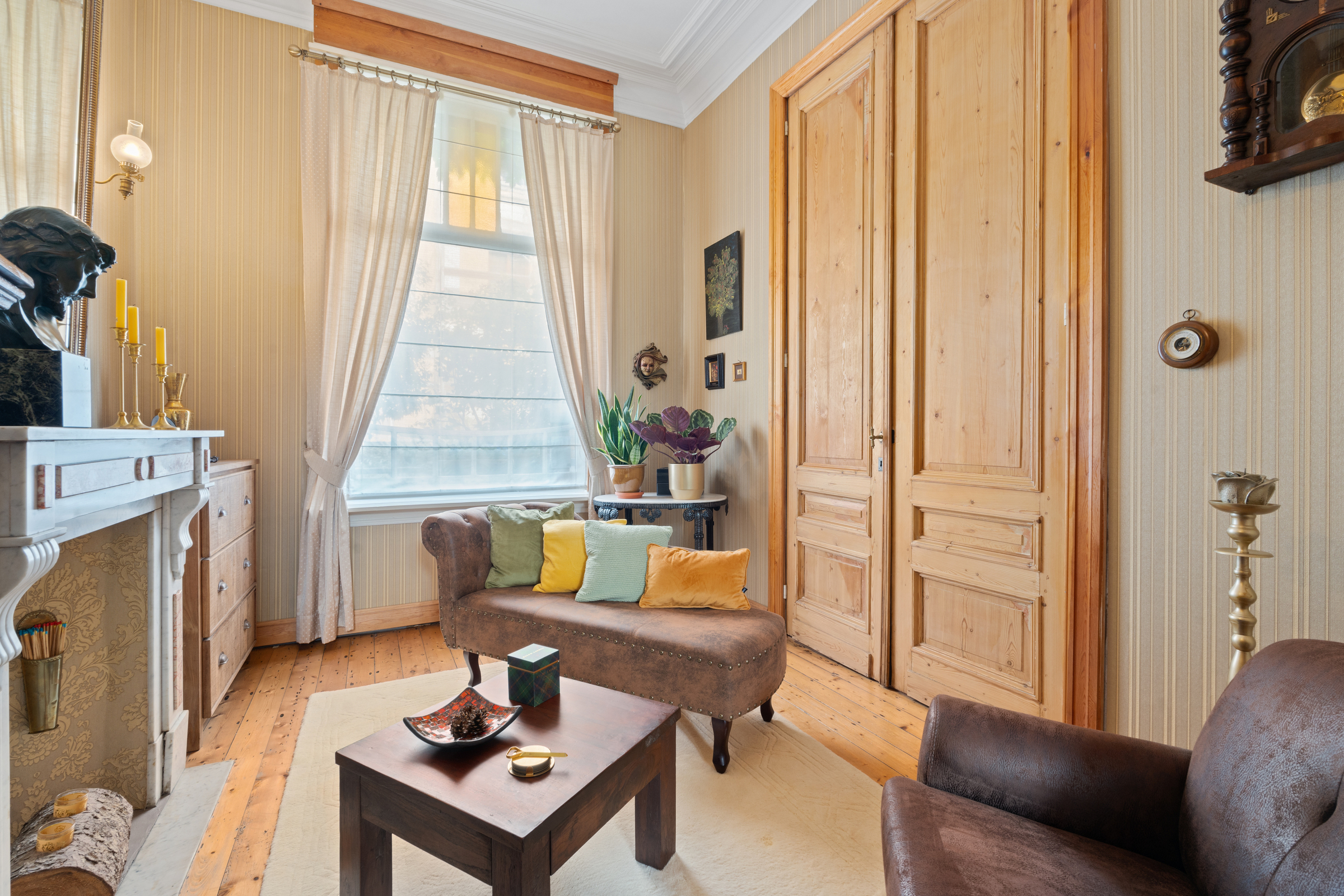 Karaktervolle ruime herenwoning met stadskoer én terrassen! - foto 4