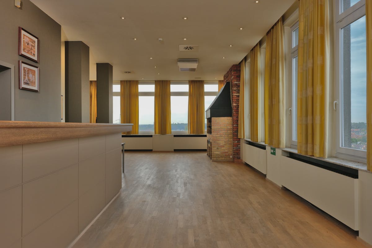 Horecapand te huur op unieke locatie nabij centrum Roeselare - foto 4