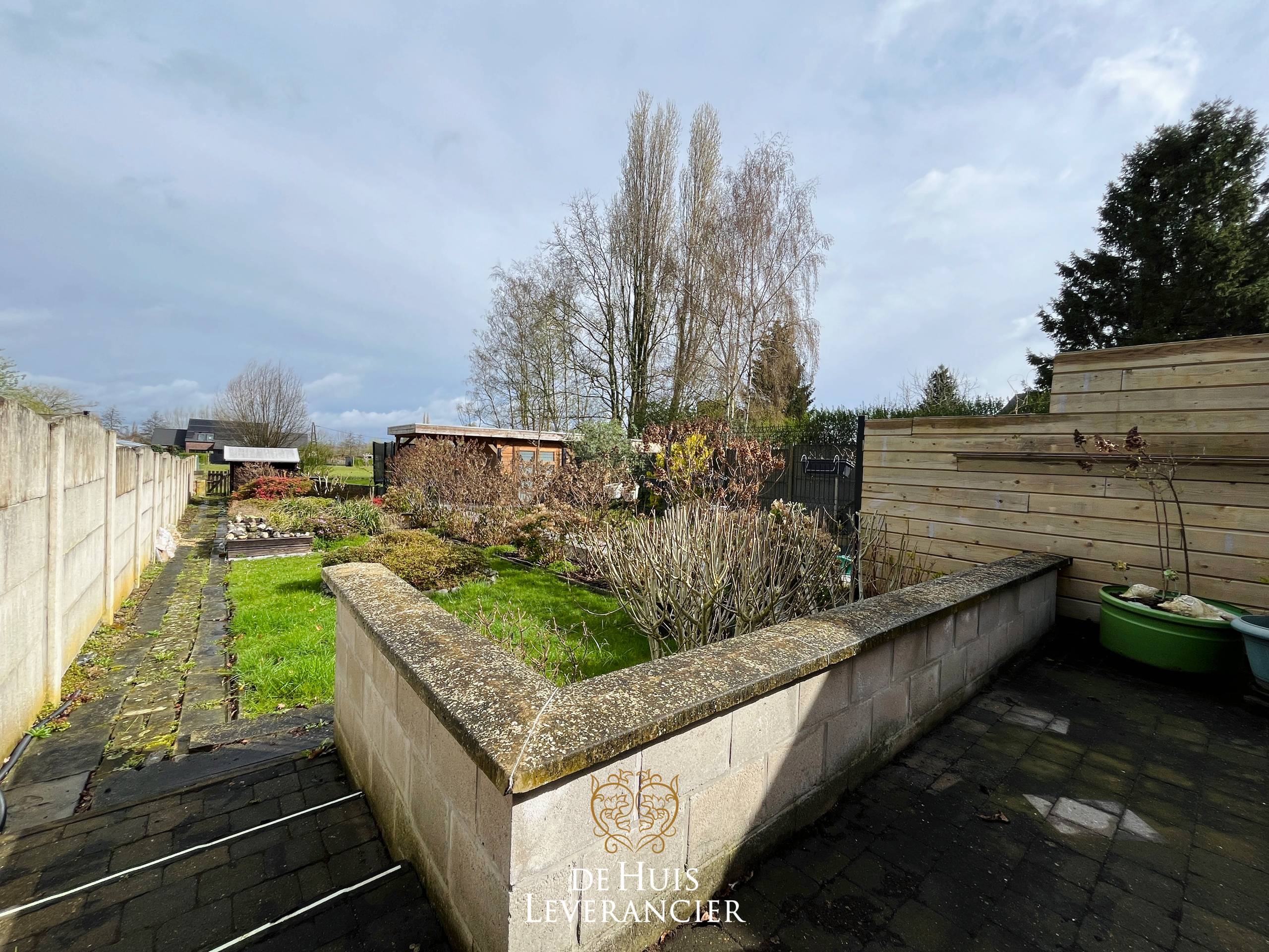 Leuke, te moderniseren woning met 3 slpks en grote tuin ! - foto 5
