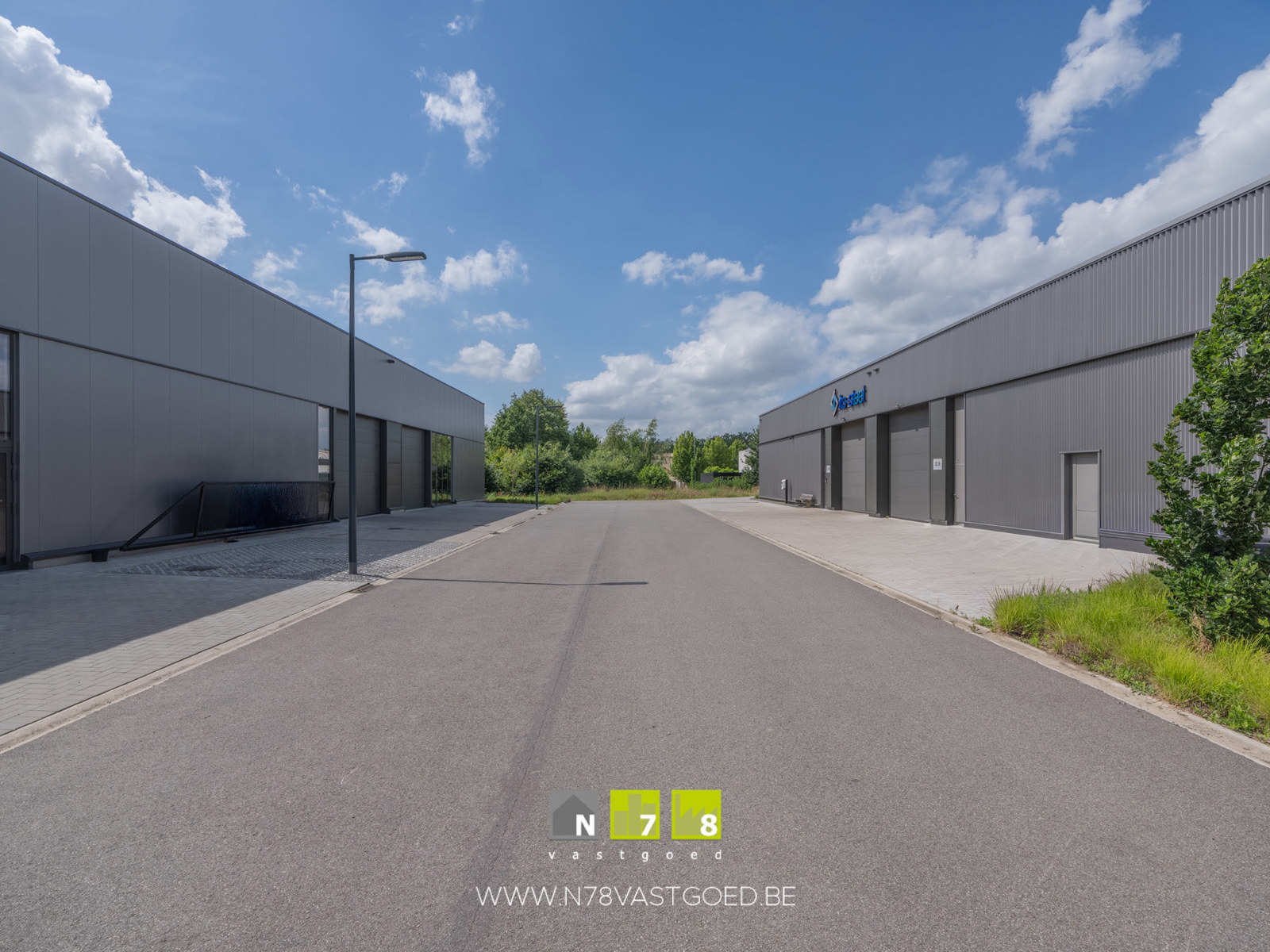 Commercial for sale in Maaseik - photo 4