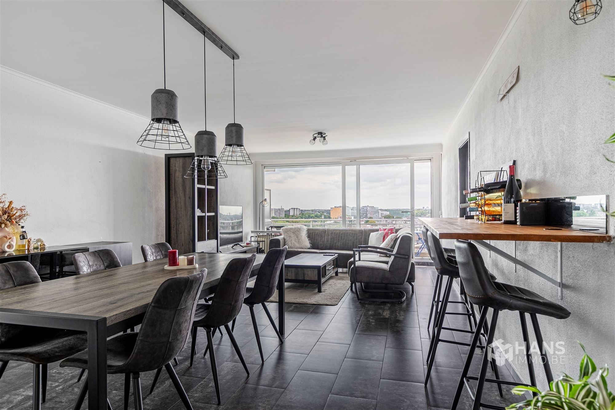 Instapklaar appartement (94 m²) met 2 slaapkamers en terras in Borgerhout. - foto 4