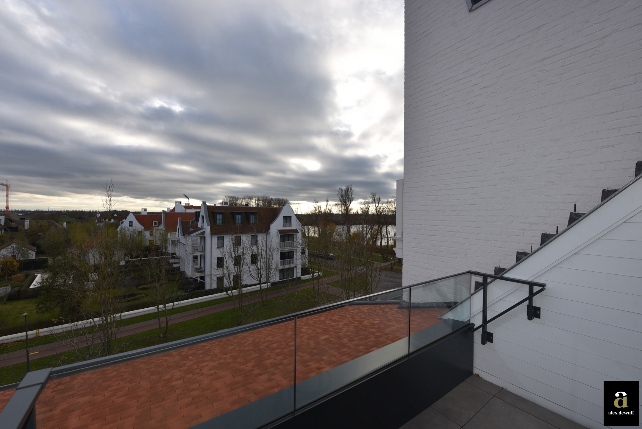 Mooi duplex-appartement met zonnig terras en open zicht  - foto 1