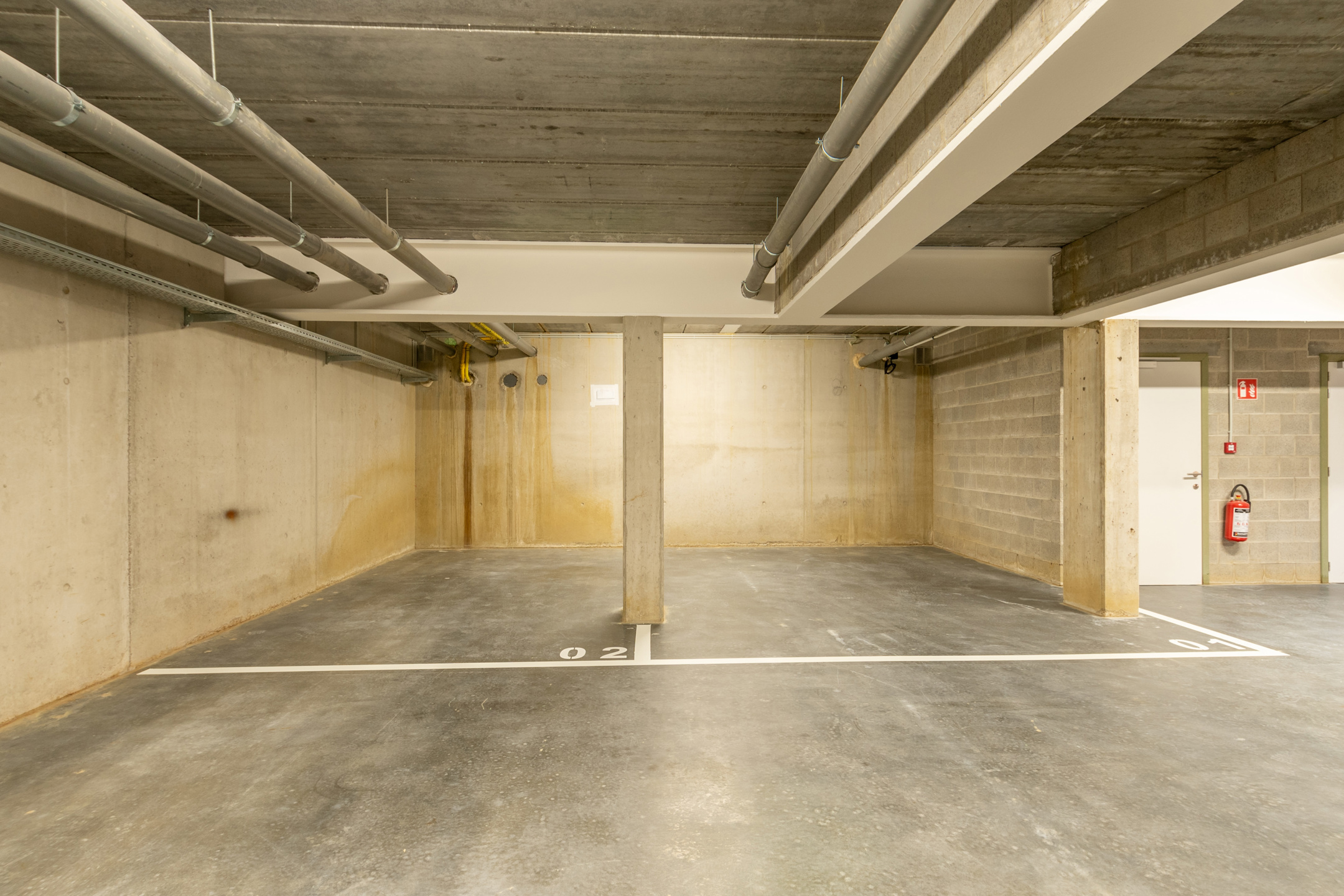 Garage à louer à Anvers - photo 1