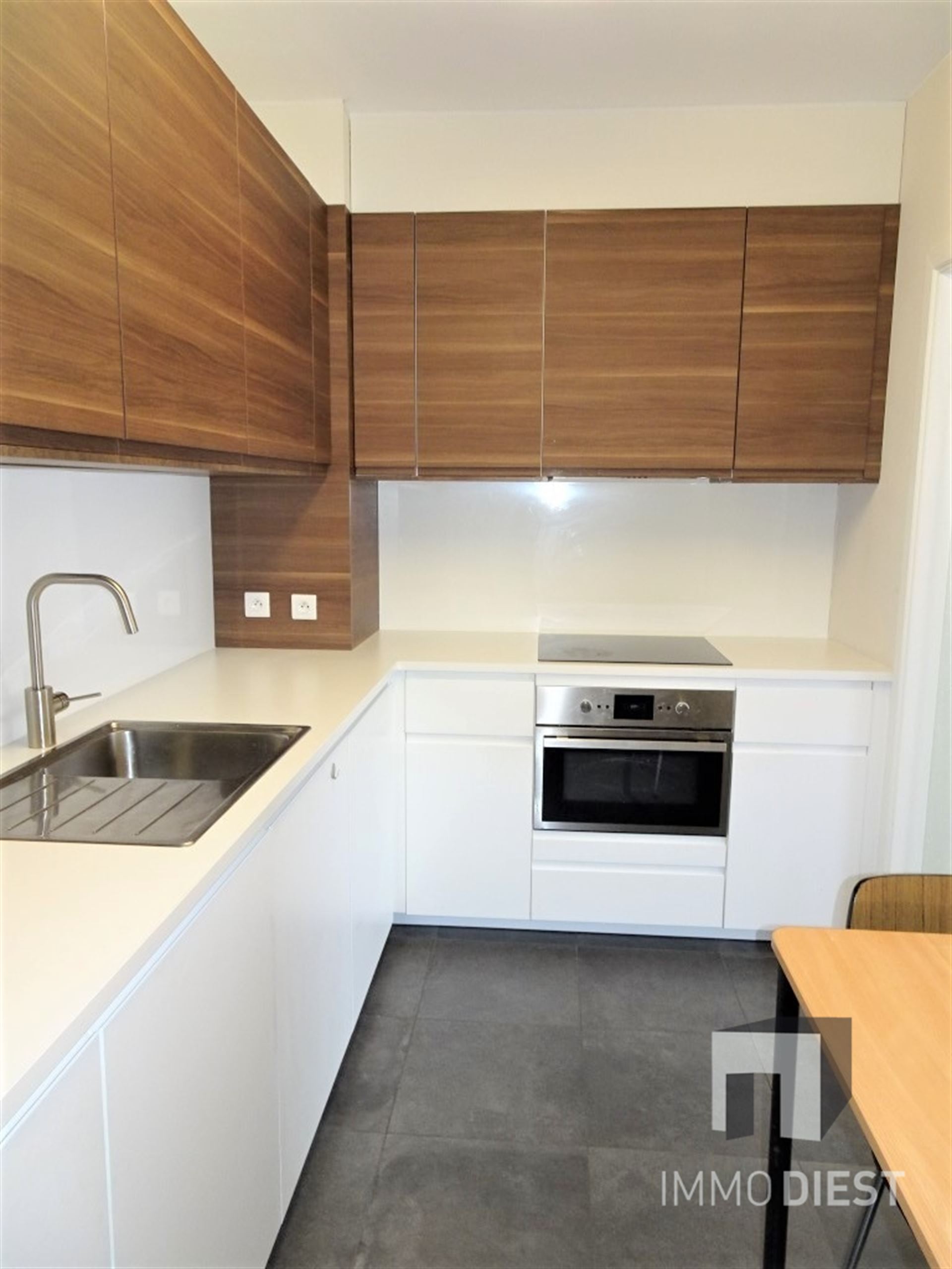 Appartement 1ste verdieping - met garagebox - foto 5