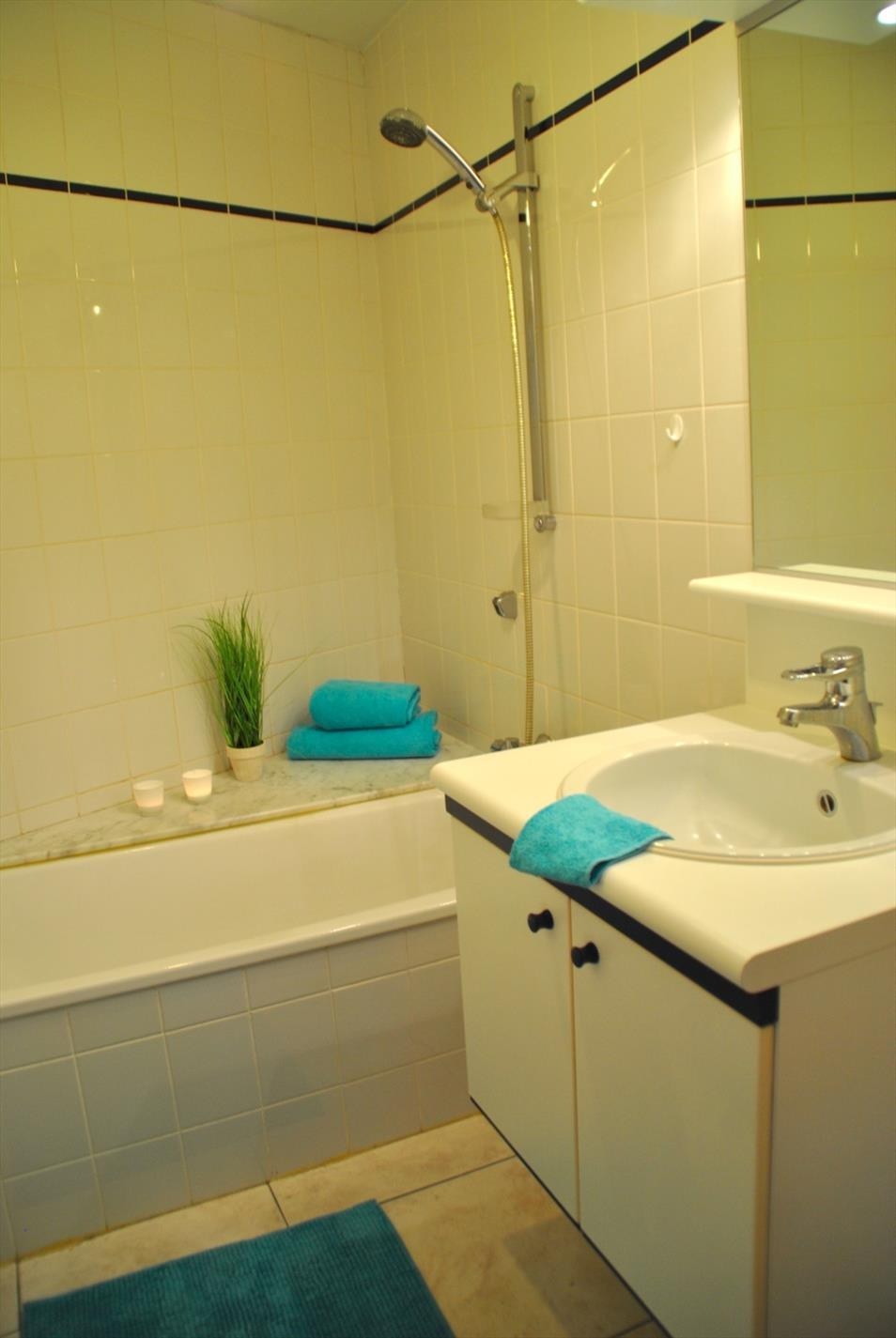 Apartment for rent in Rollegem with 1 bedroom - photo 5
