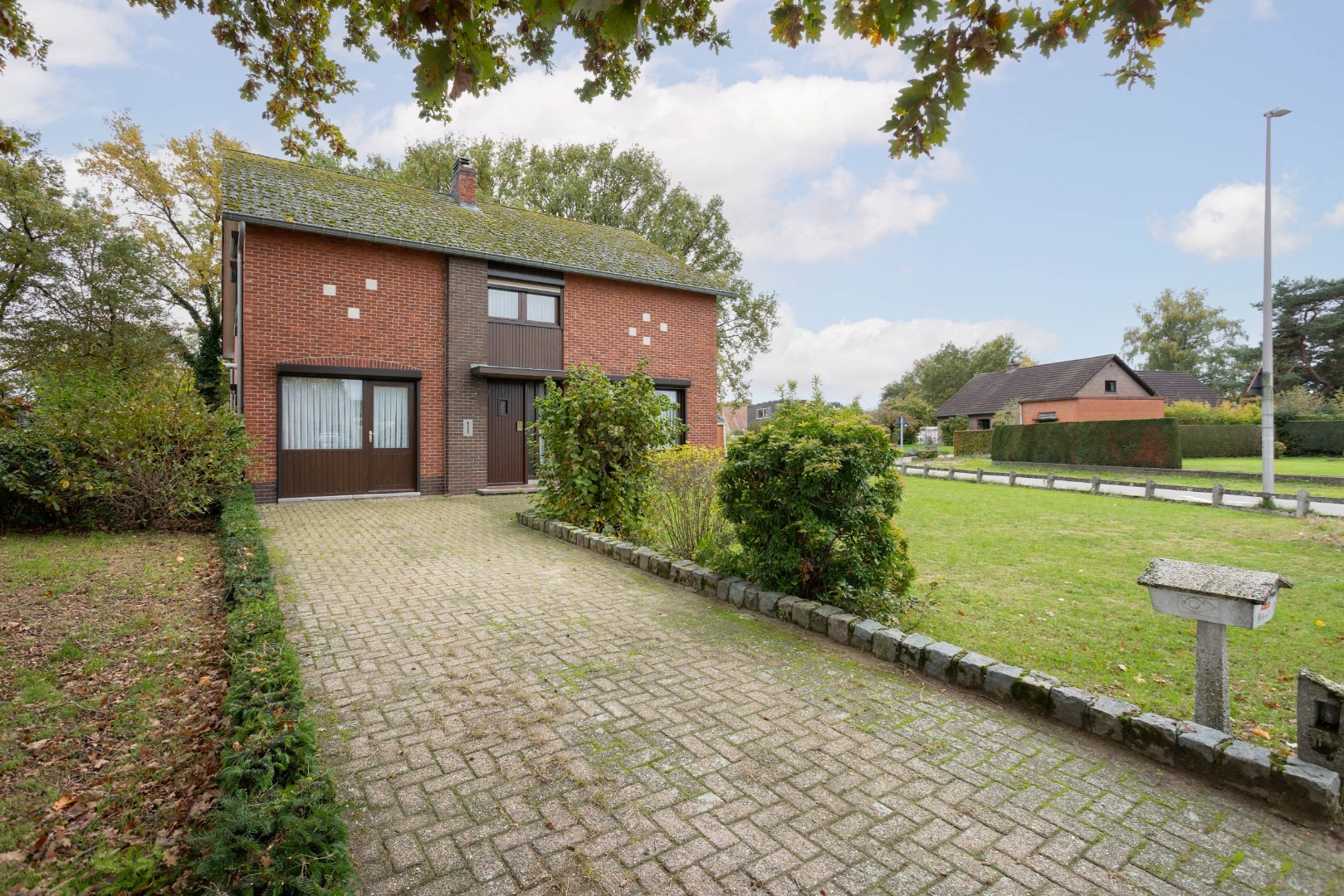 Woning met extra bouwgrond (open bebouwing) te koop! - foto 3