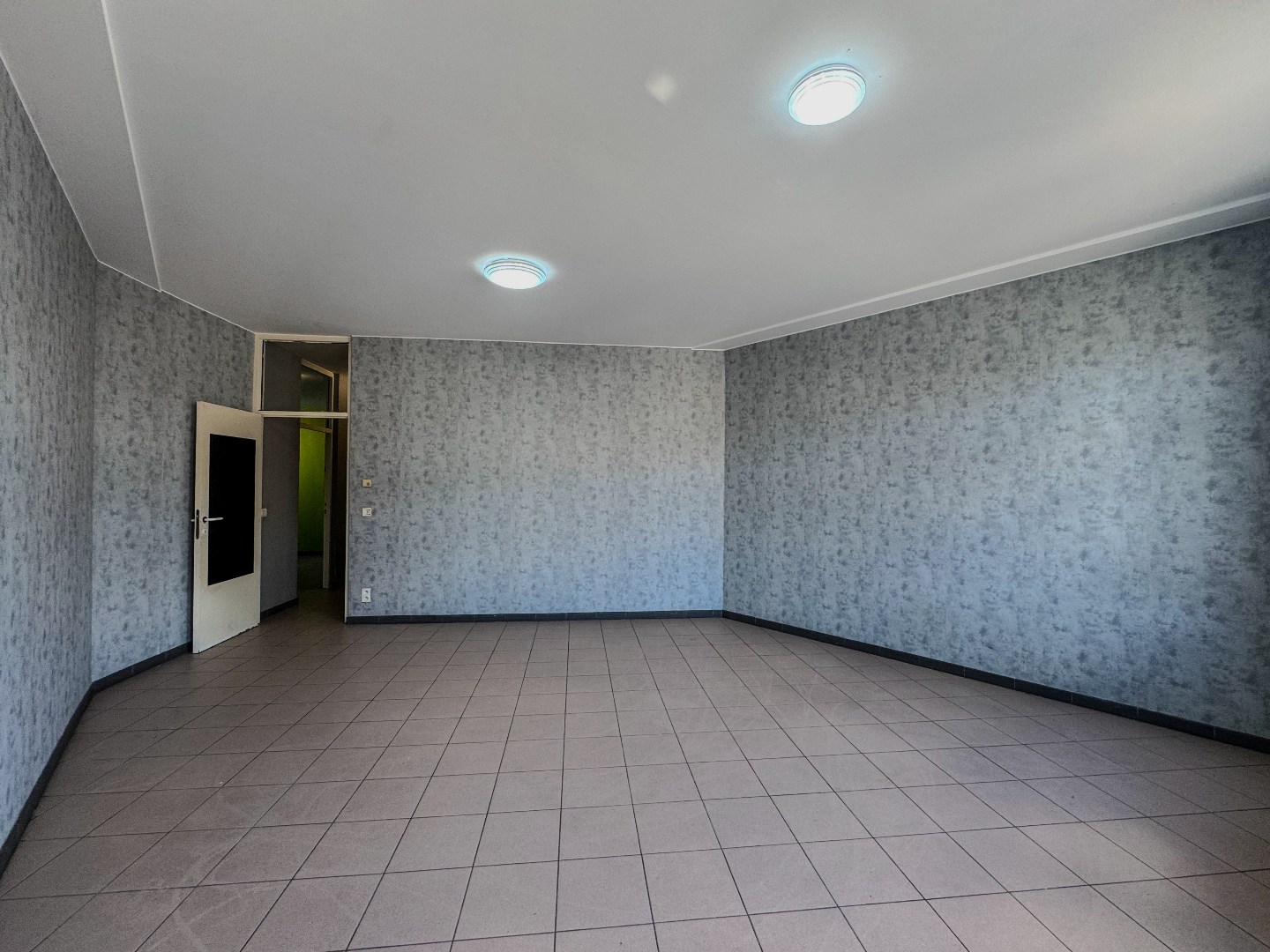 Gezellig éénslaapkamersappartement (63m²) met terras. - foto 5