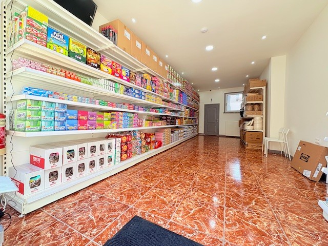 Vergund en verhuurd opbrengstgebouw - foto 2