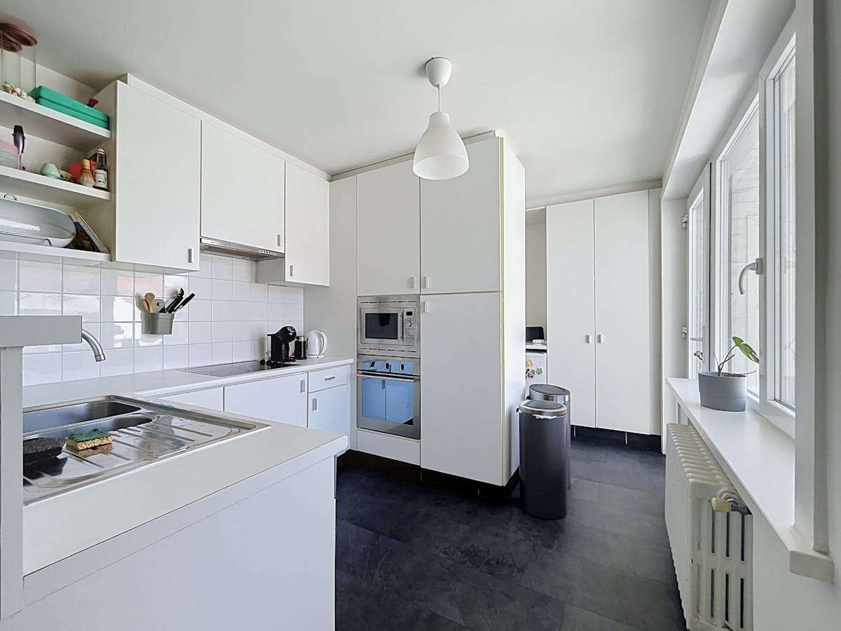 Magnificent corner apartment (149m²) for rent in Kortrijk - photo 5