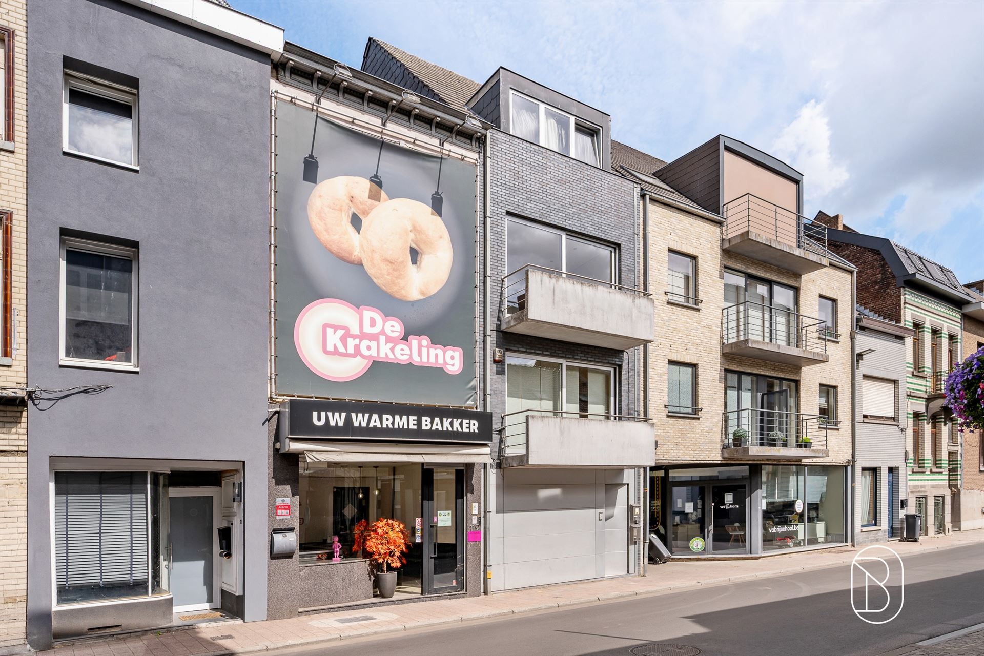 Voormalige bakkerij met woonst, garage, tuin en potentieel - foto 2