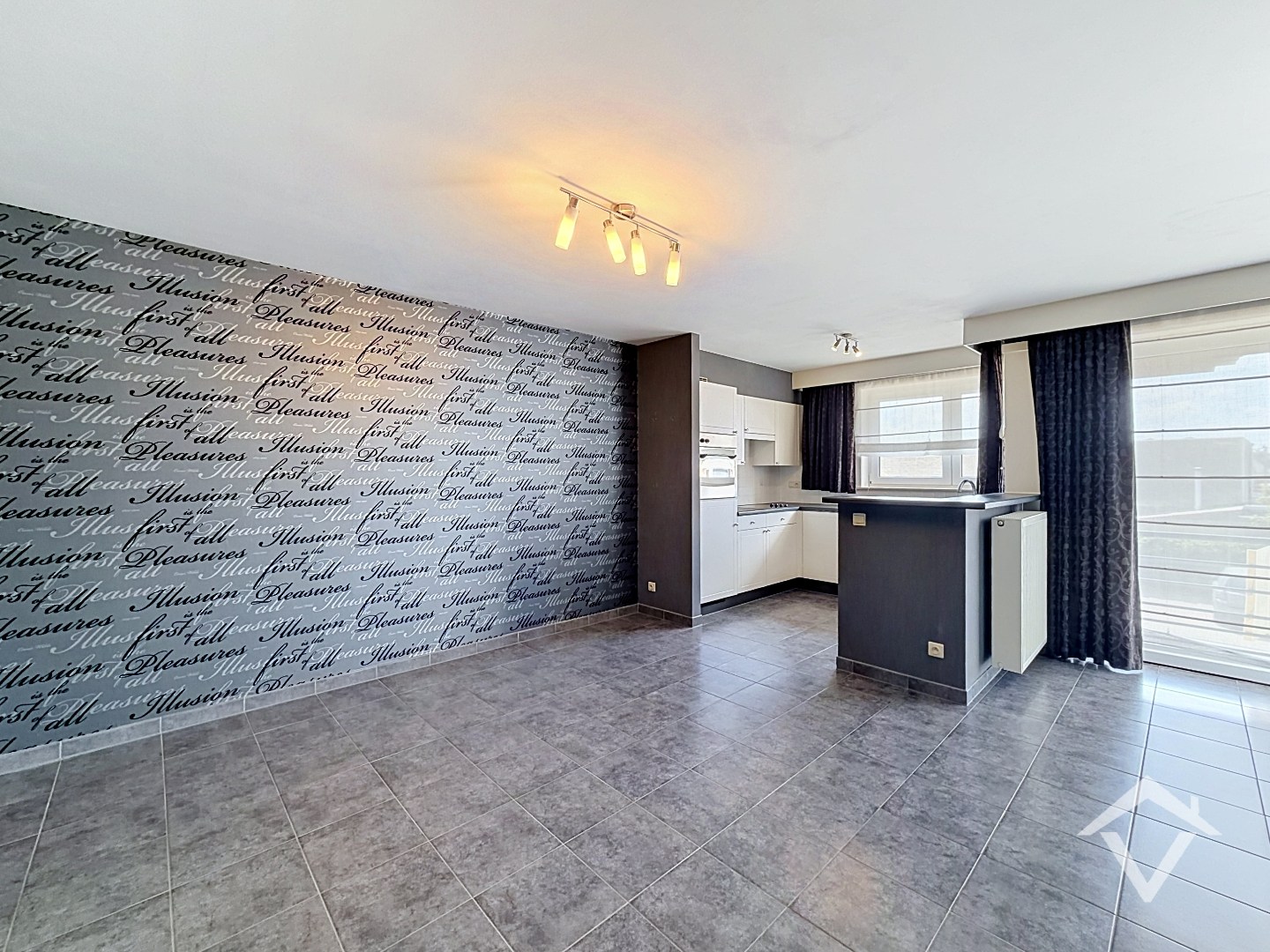 Instapklaar appartement met 2 slaapkamers, 2 bergingen en garage te Eernegem - foto 5
