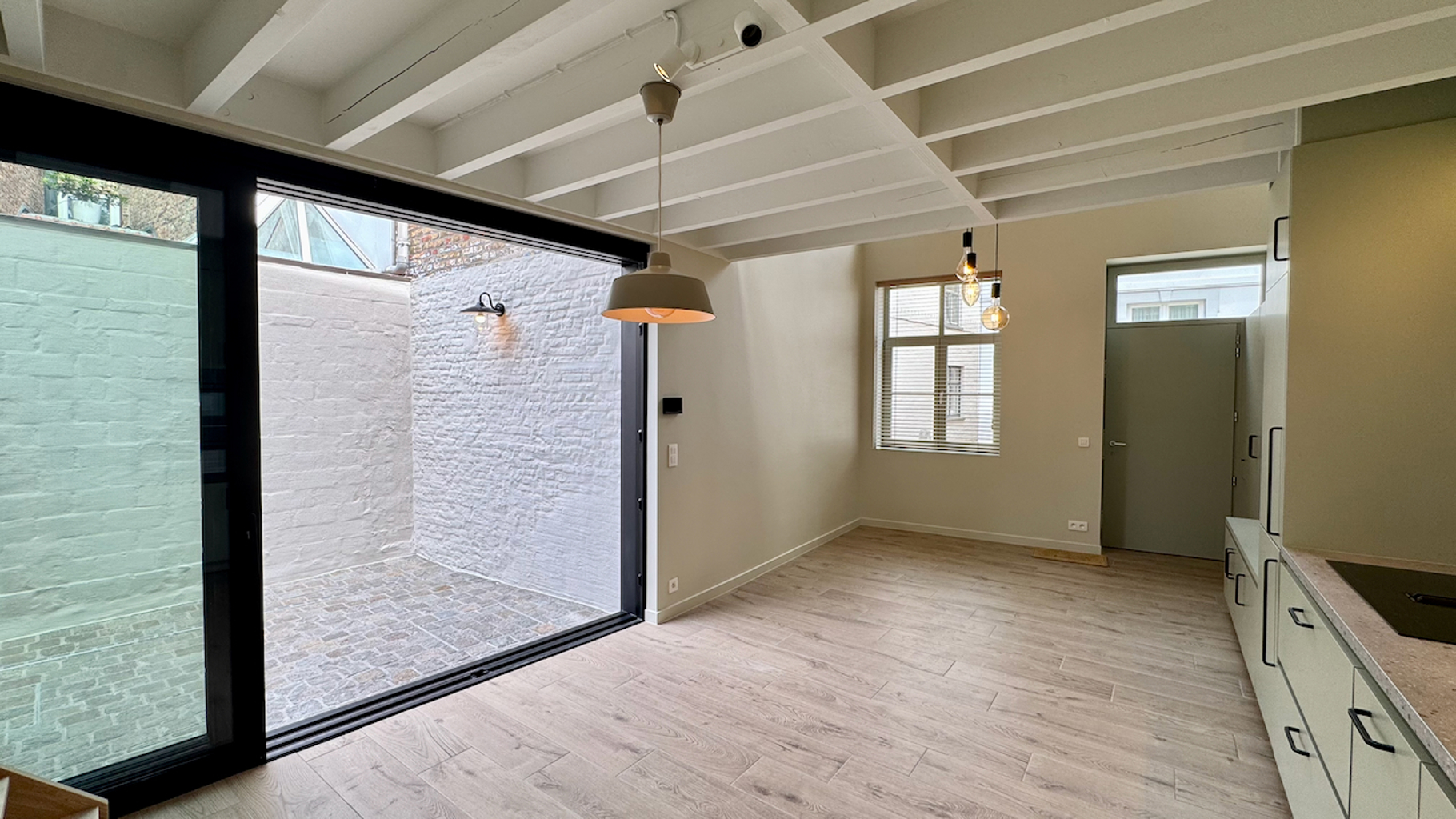 Huis te huur in Brugge met 1 slaapkamer - foto 4