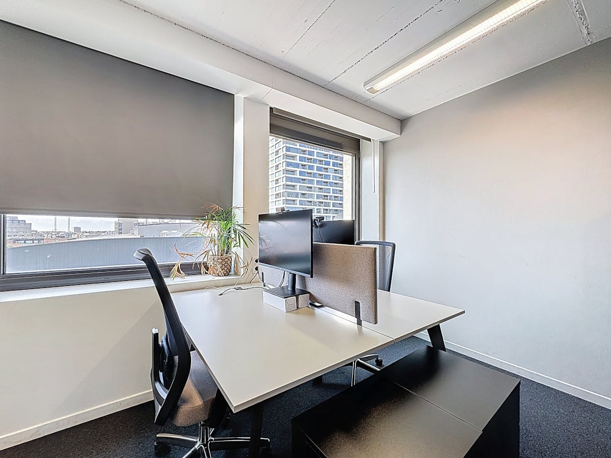 Bureaux et bureaux flexibles à louer au cœur d'Anvers - photo 3