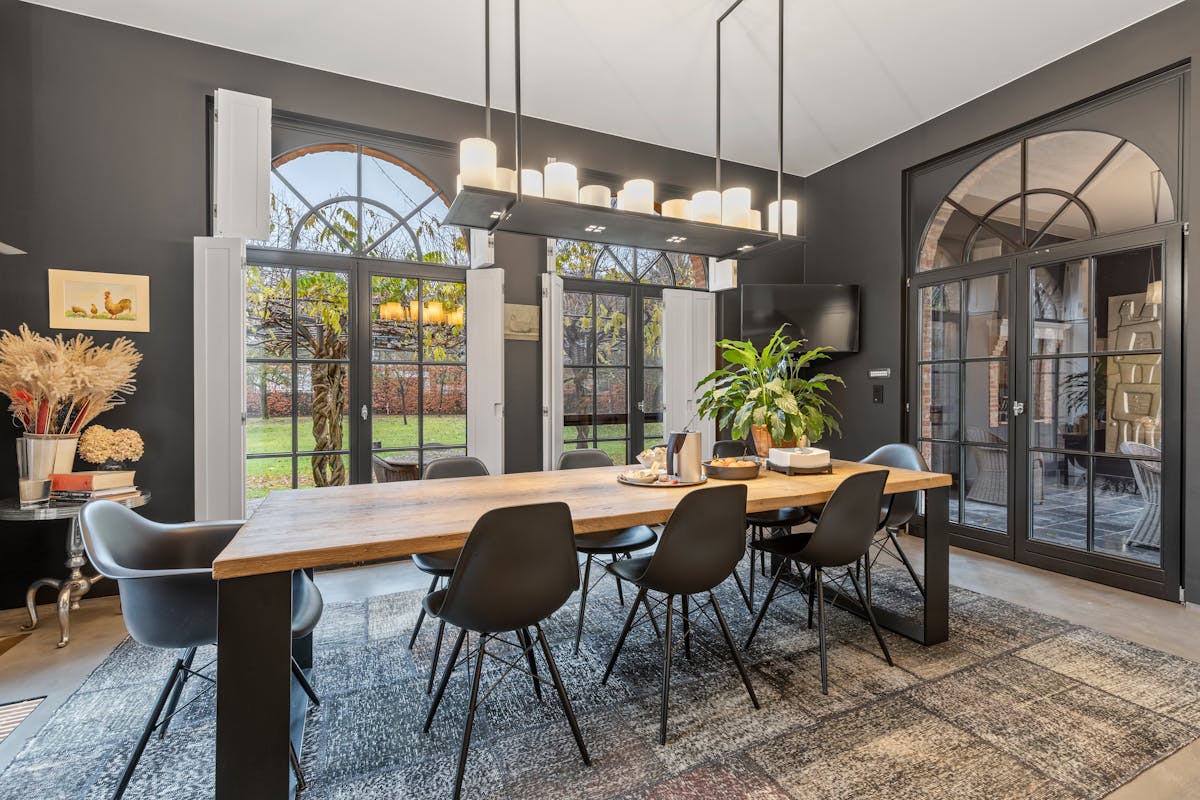 Riante Villa te Schilde met twee extra villagronden ov. - foto 4