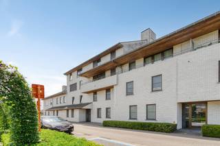 Uitzonderlijk Luxe Duplex-appartement – 162 m² pure klasse in hartje LoppemWelkom in dit exclusieve en ruime duplex-appartement aan de Schaakstraat 2...