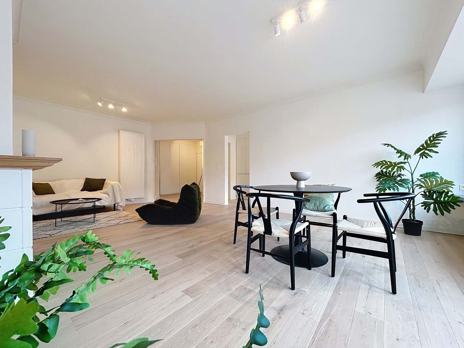 Prachtig appartement met 2 slaapkamers op centrale locatie - foto 2