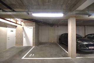 Garage for sale in Mol