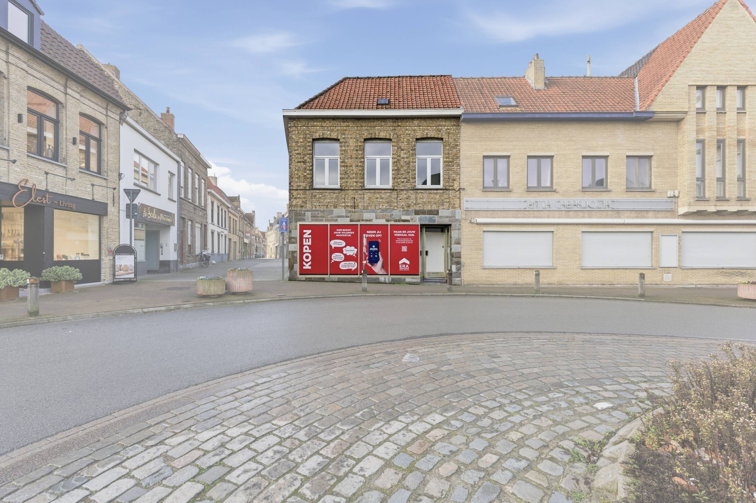 Handelsruimte met woonst in centrum Veurne - foto 2