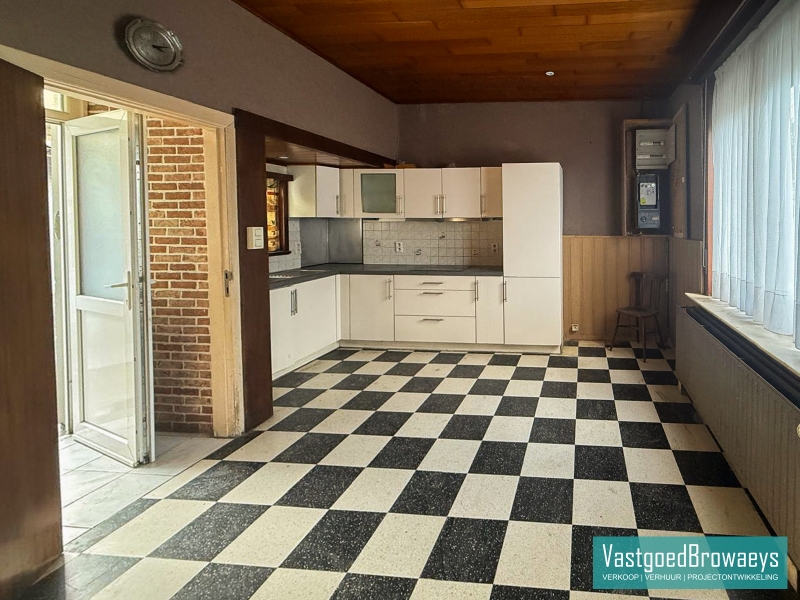 Centraal gelegen basiswoning met tuin en parkeergelegenheid - photo 5