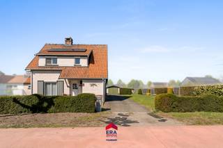 [[ DIT PAND NEEMT DEEL AAN DE ERA OPEN HUIZEN DAG OP 13/6 VAN 13:00 TOT 14:00 ]] Bent u op zoek naar een gezellige woning met ruimte, comfort en...
