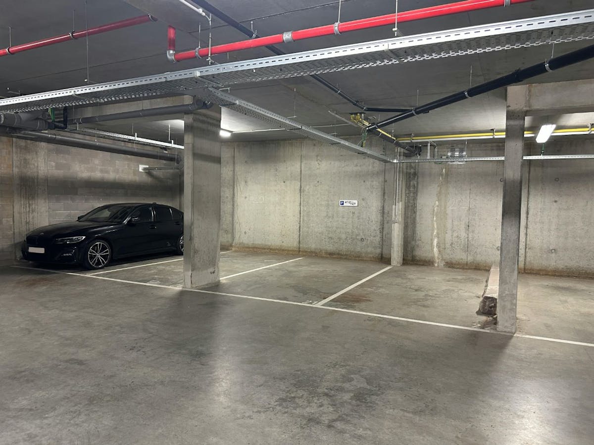 Private underground parking space for sale in Hasselt - photo 4