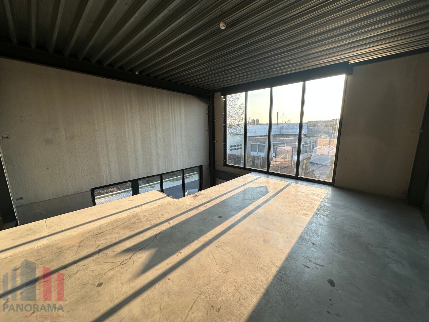 223 m² nieuwbouw KMO-unit met mezzanine langs Meensesteenweg - foto 5