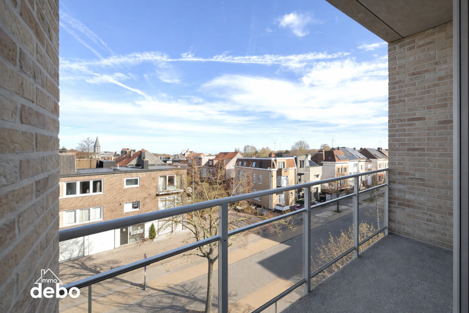 Ruim lichtrijk appartement met overdekte staanplaats, met meerdere terrassen, open keuken, slaapkamers, zolder, badkamer - photo 5