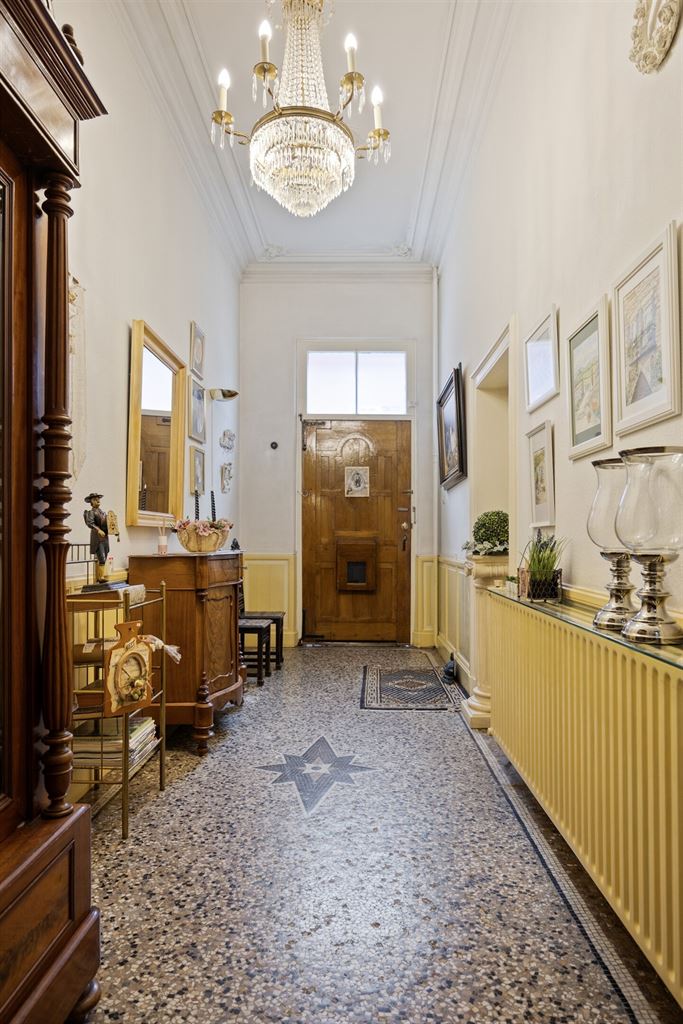 Maison à vendre à Maaseik avec 6 chambres - photo 3