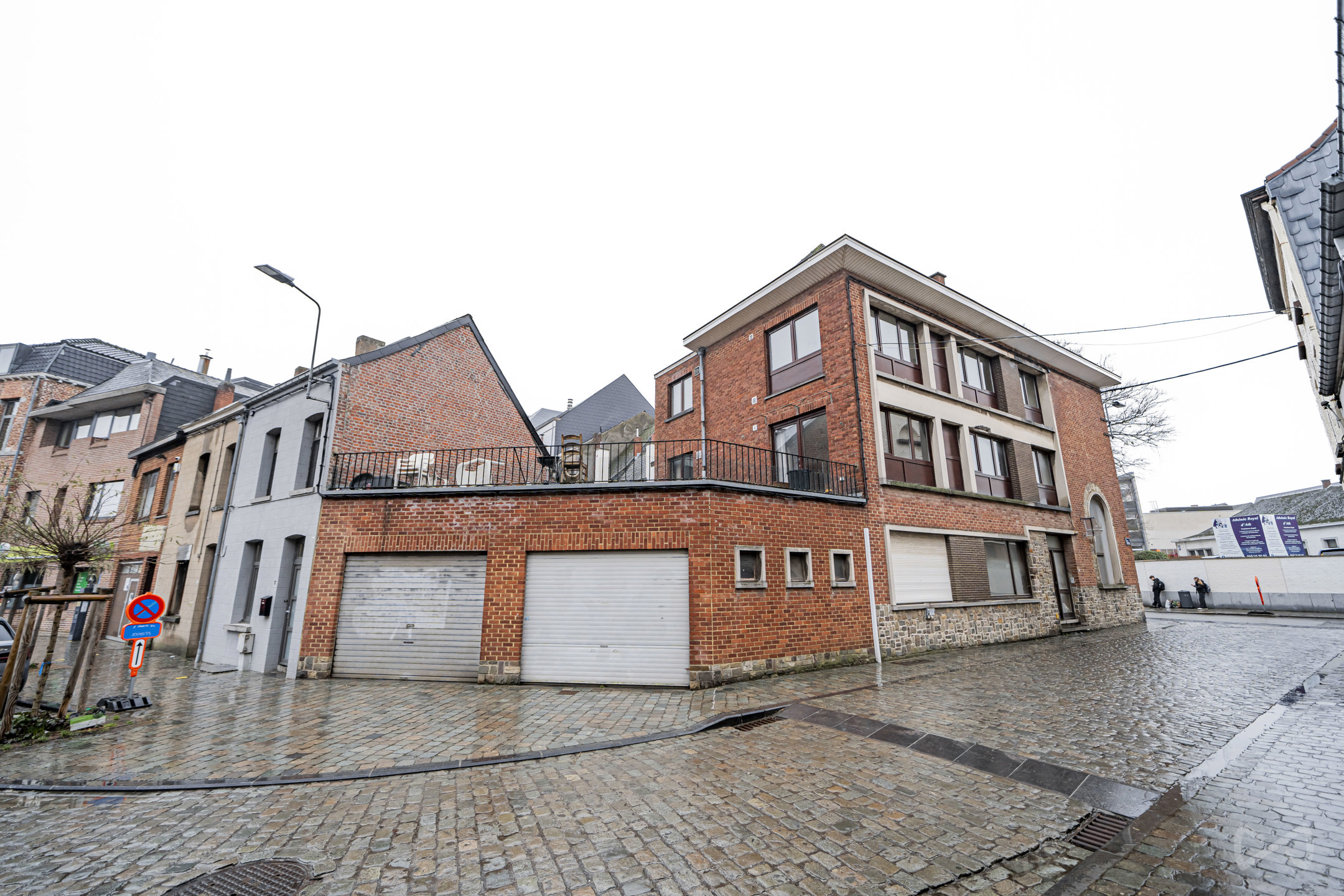 Commercial for sale in Ath - photo 3