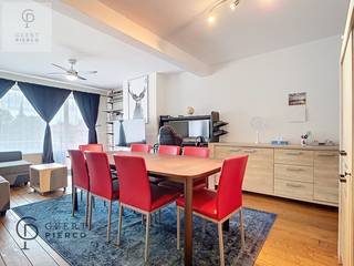 Van een super gezellig appartement gesproken. Wanneer je de foto's bekijkt zal je ervaren dat dit appartement misschien wel es de jouwe zou kunnen...