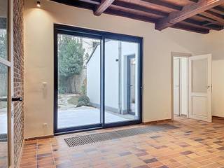 Exclusive, characterful residence with views of the Prinsenhof and expansive garden In an exceptional location in the historic heart of the city,...