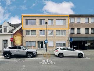 Op zoek naar een stijlvol appartement waar alles gewoon klopt ?Dan is dit pareltje in het centrum van Edegem helemaal jouw ding.Dit appartement werd...