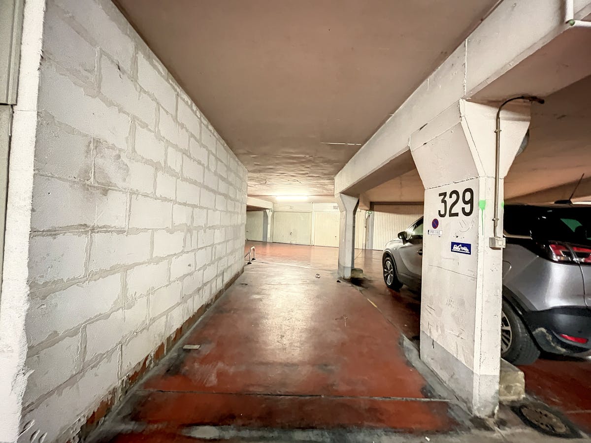 Helihaven | Parkeerplaats in beveiligde parking - foto 5