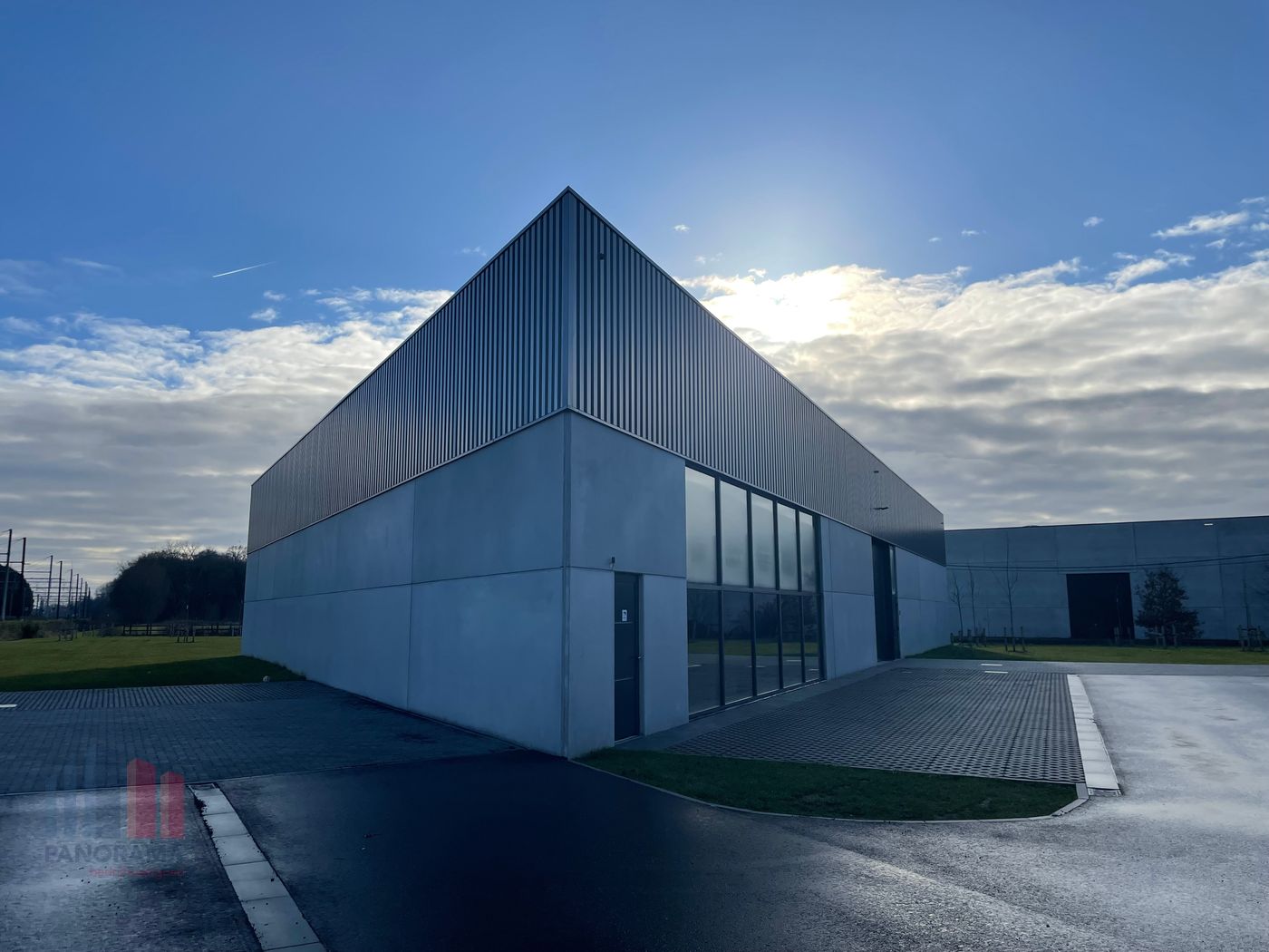 MAGAZIJN VAN 883 m² TE KOOP IN OOSTKAMP - photo 3