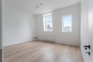 Dit appartement onderging een totaalrenovatie! Het bestaande gebouw werd teruggebracht tot op zijn ruwbouw en werd volledig afgewerkt met...