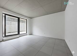 We Invest heeft het genoegen u exclusief dit handelsgelijkvloers (bestemming: voorziening) aan te bieden, ideaal gelegen aan de Georges...