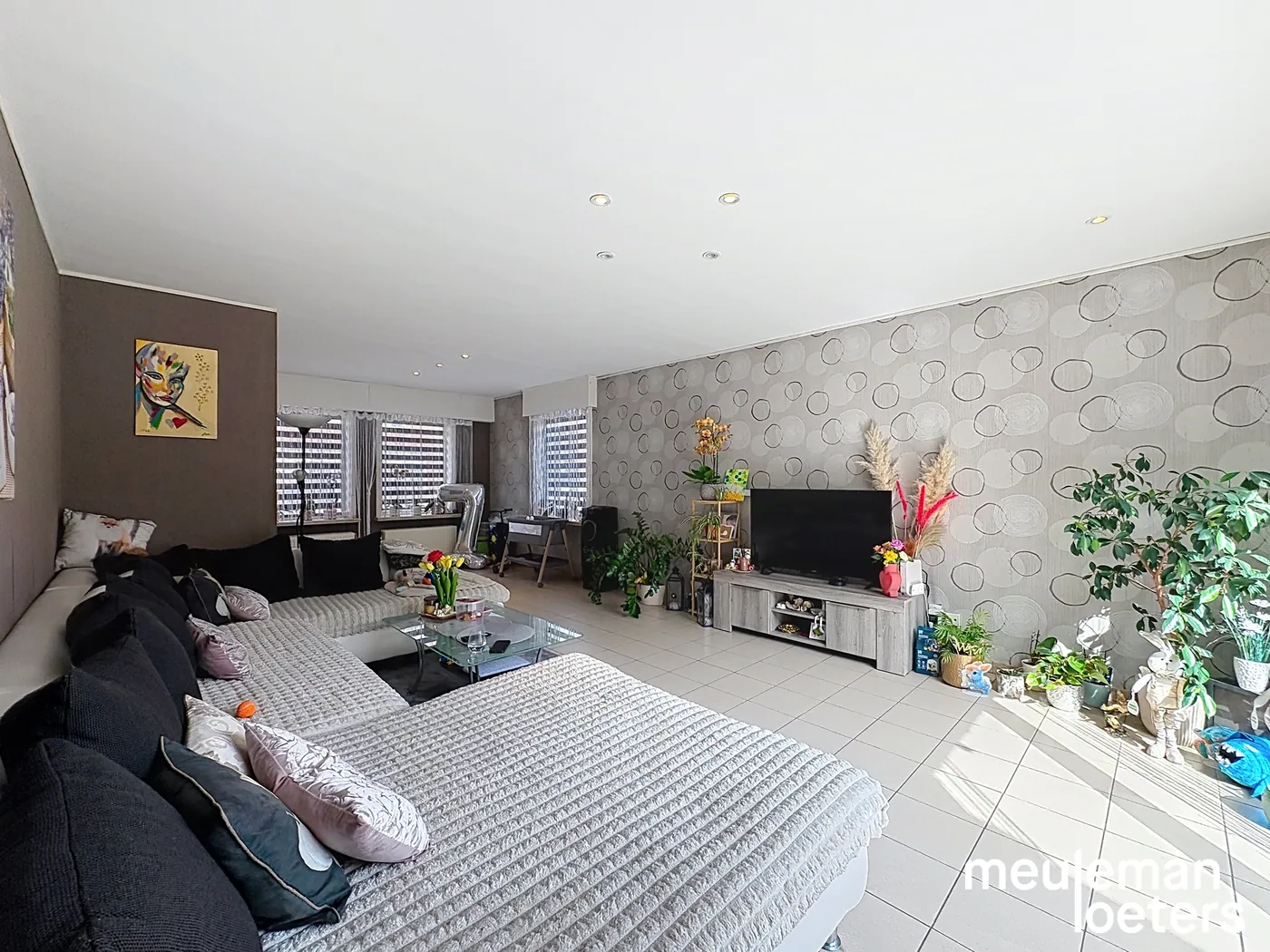 Spacious semi-detached house with three bedrooms - photo 5